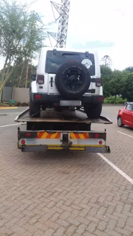 CS Towing Gallery Image