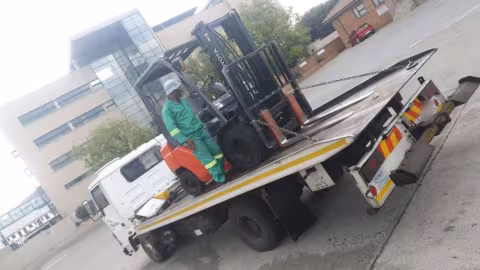 CS Towing Gallery Image