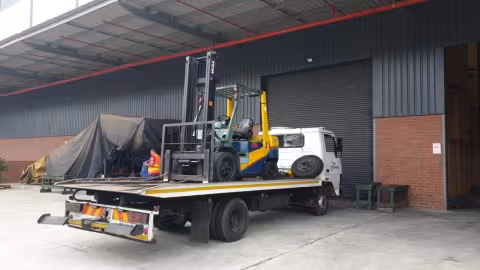 CS Towing Gallery Image