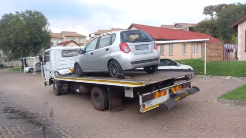 CS Towing Gallery Image