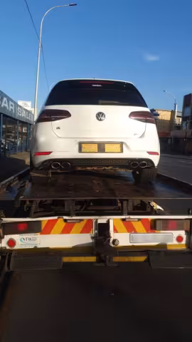 CS Towing Gallery Image